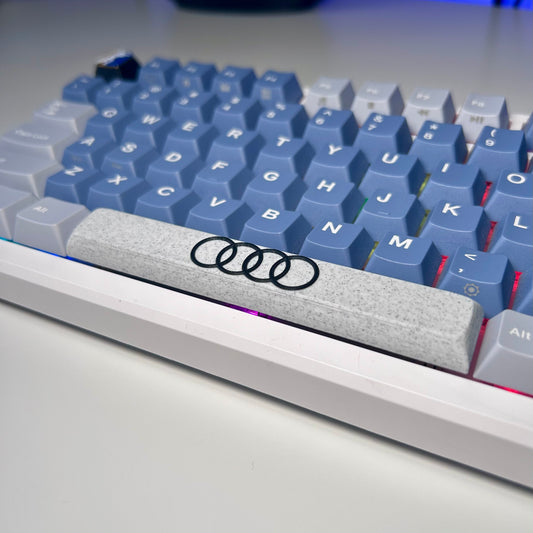 Audi klaviatūros klavišas